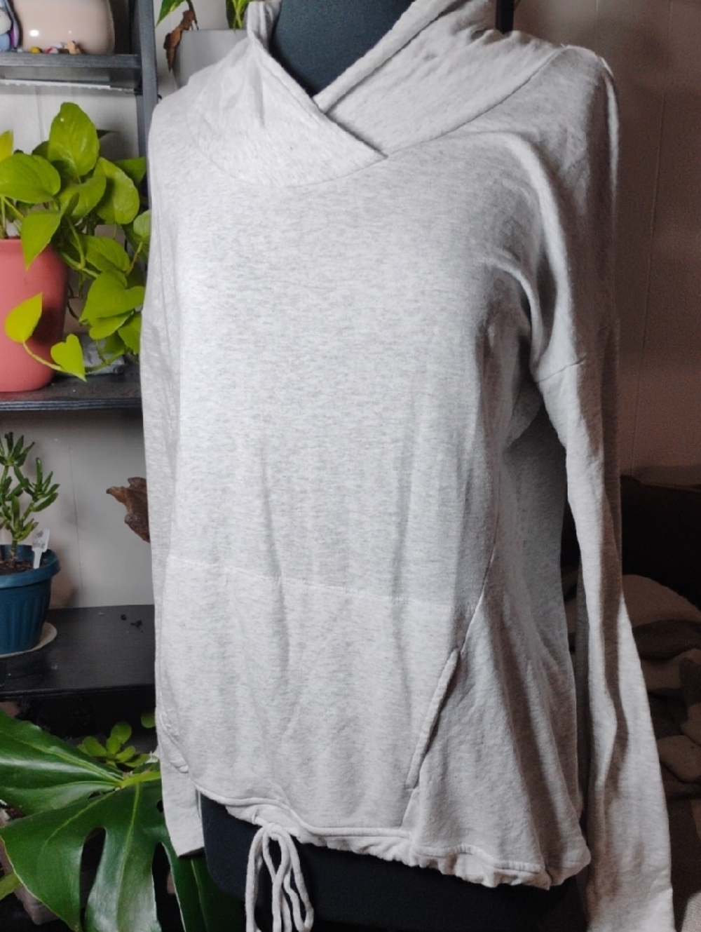 Ink Love & Peace Women's Medium Light Gray Hooded Long-Sleeve Drawstring Top